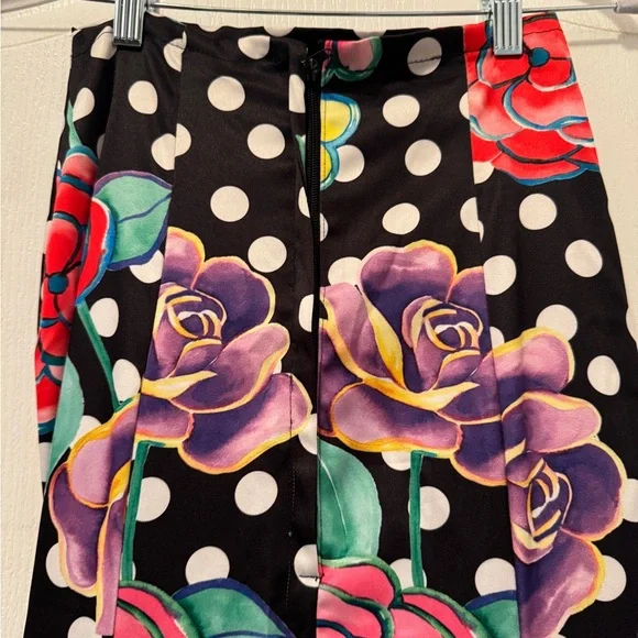 Floral Ruffled Bata de Cola Skirt - Picture 9 of 11